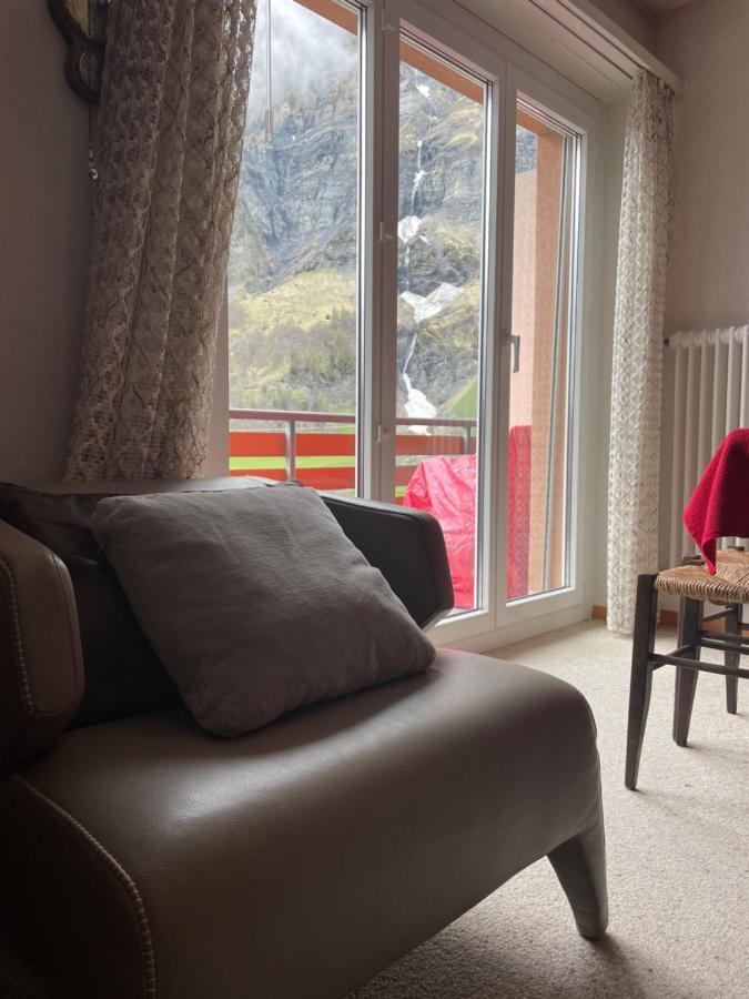 Ideally Located 3.5 Flat